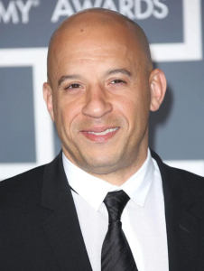 Vin Diesel – L'acteur est un grand fan de Donjons & Dragons depuis son adolescence et en parle régulièrement avec passion.